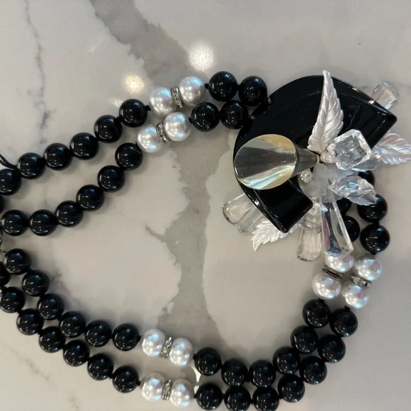 Angela Caputi Necklace - Picture 3 of 5